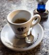 Lollo Caffé Espresso Classico szemeskávé teszt csésze