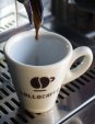Lollo Caffé Espresso Classico szemeskávé teszt kifolyás