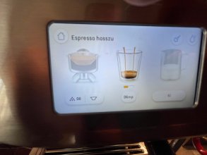 Sage Barista Touch kávégép bemutató kávé display