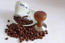 Cartapani Cinquestelle szemeskávé teszt  kávébabok