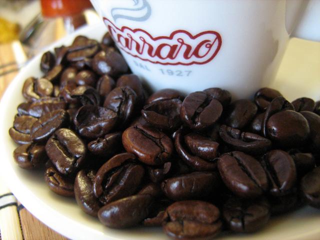 carraro tazza d'oro decaffeinato szemes kávé kávébabok